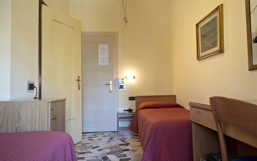 Hotel Careggi Флоренция Экстерьер фото