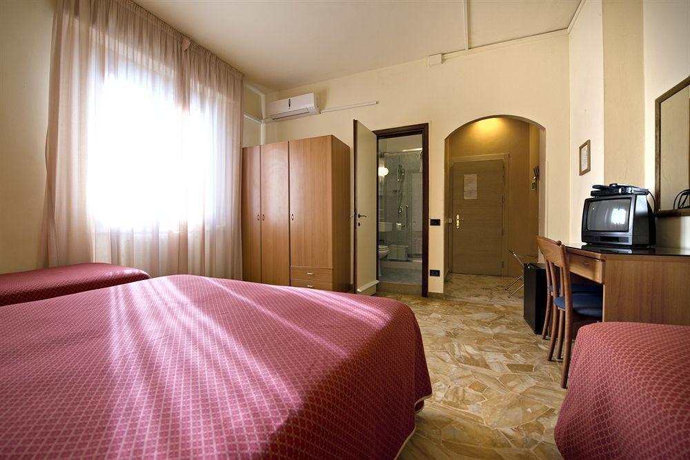 Hotel Careggi Флоренция Экстерьер фото