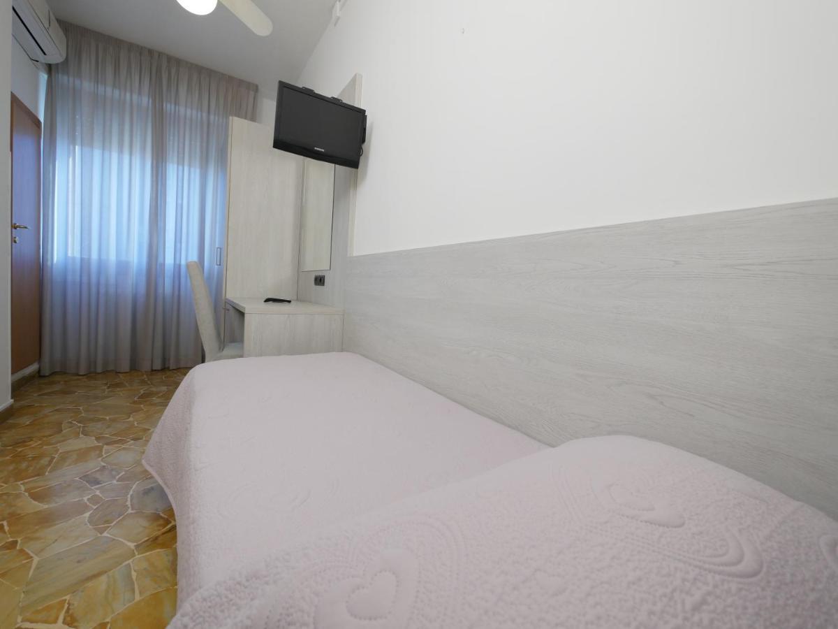 Hotel Careggi Флоренция Экстерьер фото