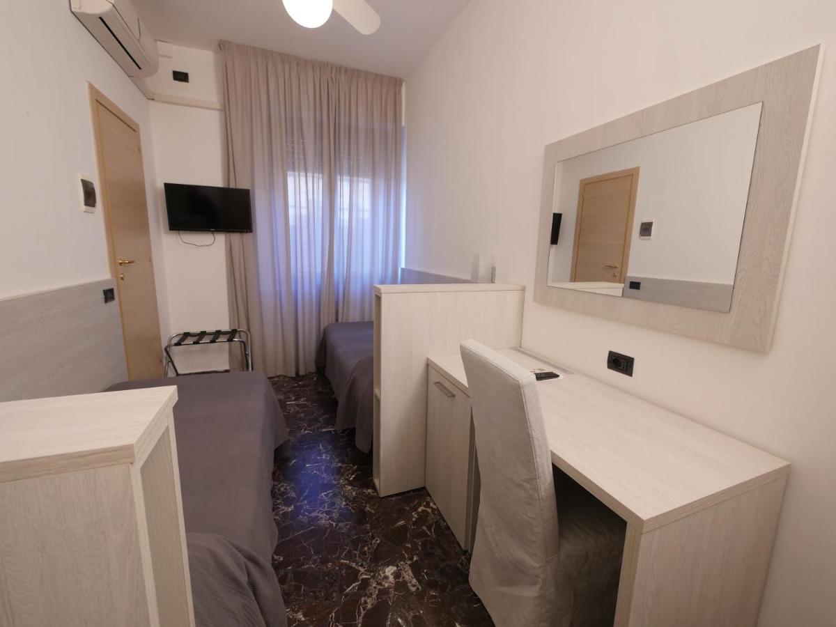 Hotel Careggi Флоренция Экстерьер фото