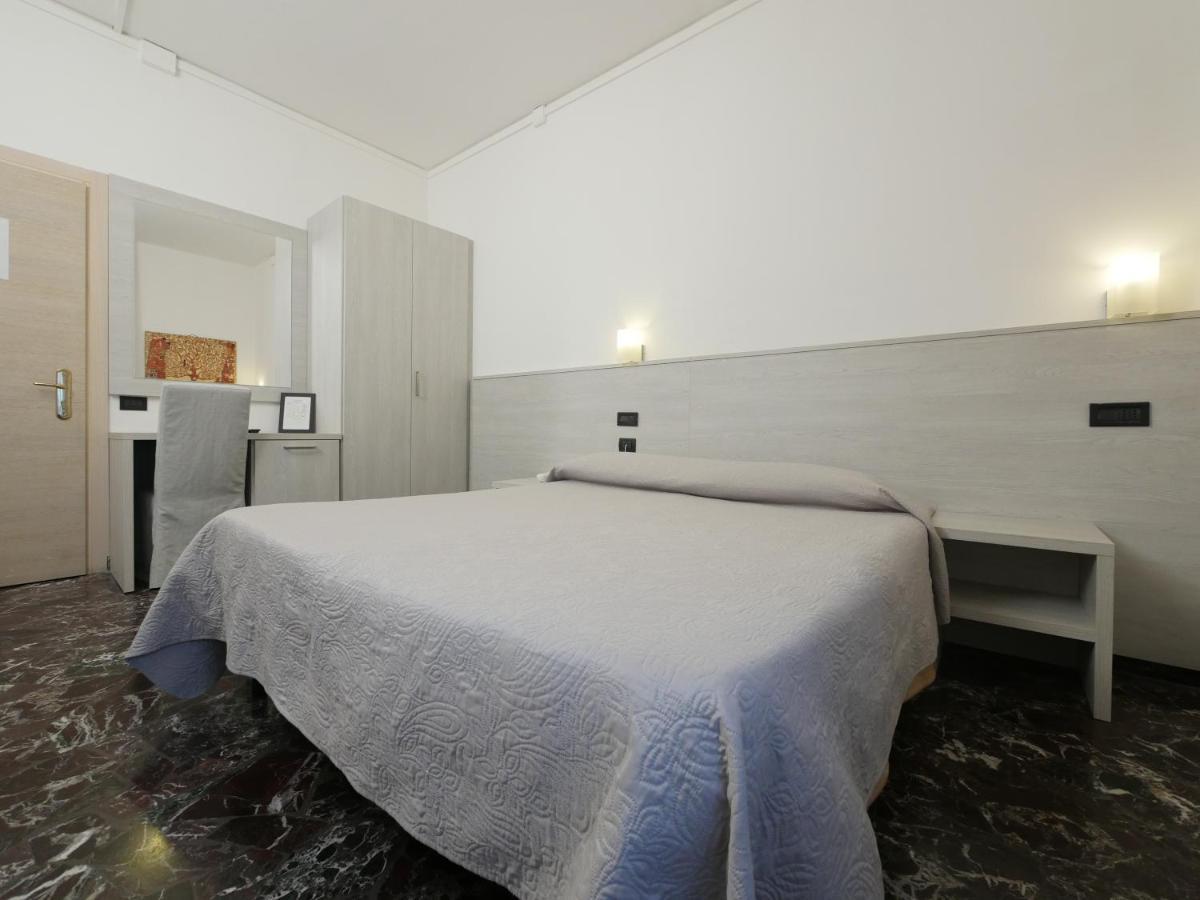 Hotel Careggi Флоренция Экстерьер фото
