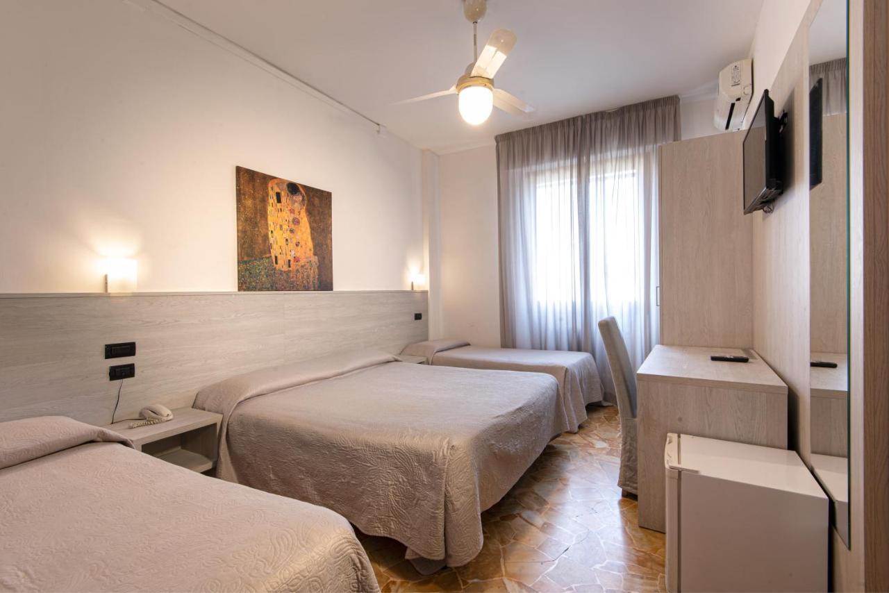 Hotel Careggi Флоренция Экстерьер фото